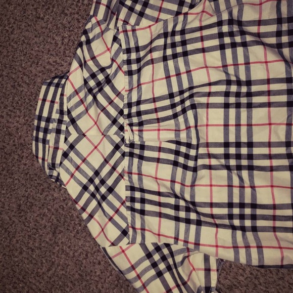 Men's Button Down Shirt. - Picture 5 of 6